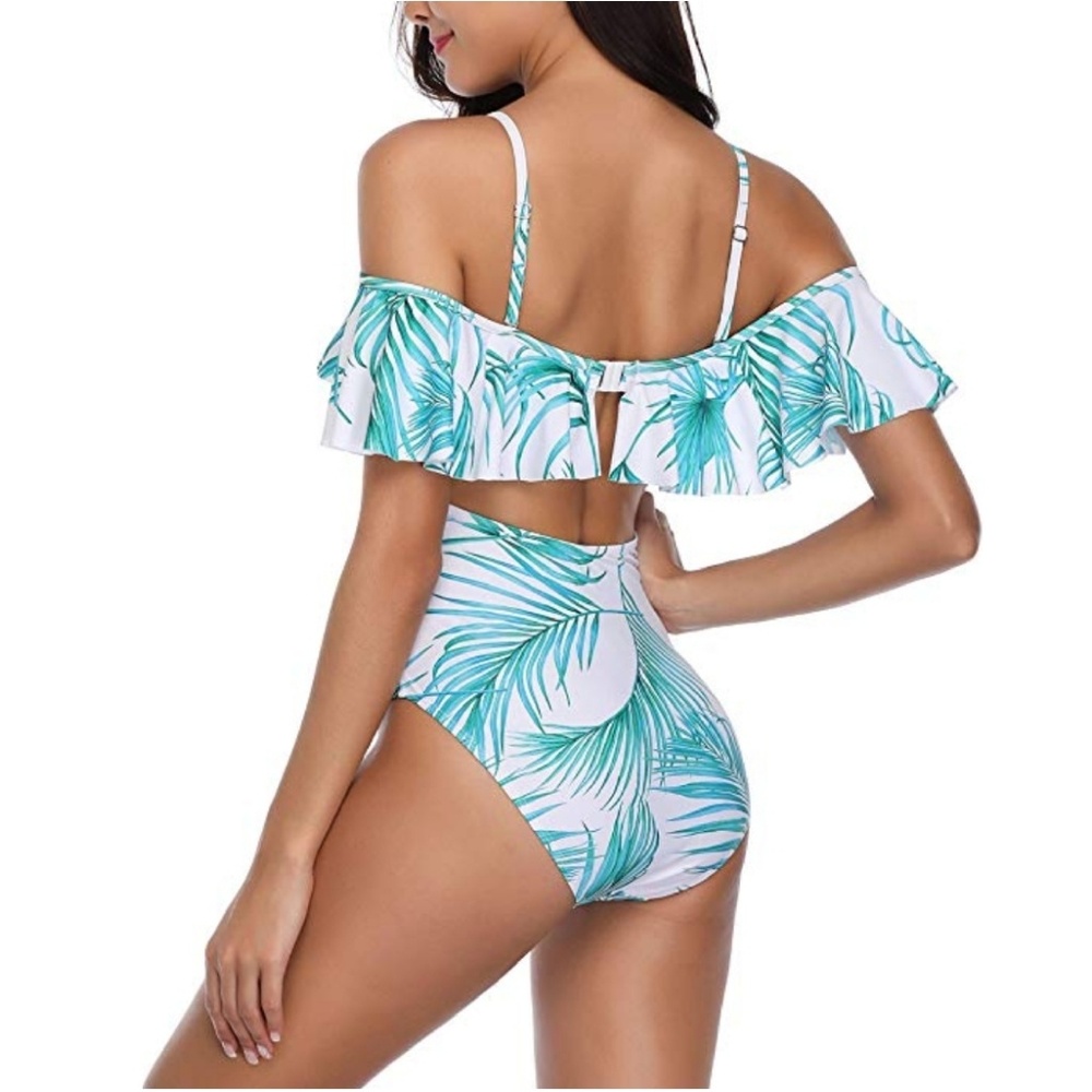New - Womens ruffle off shoulder 1 PC swimsuit size S ---Beand New In Pack